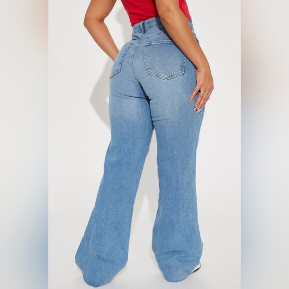 Nova 90's Vintage Stretch Wide Leg Jeans - Light Wash - Picture 3 of 6